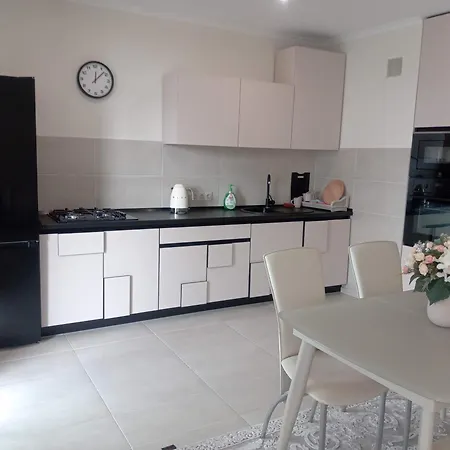 Apartment New Point By Avalon
