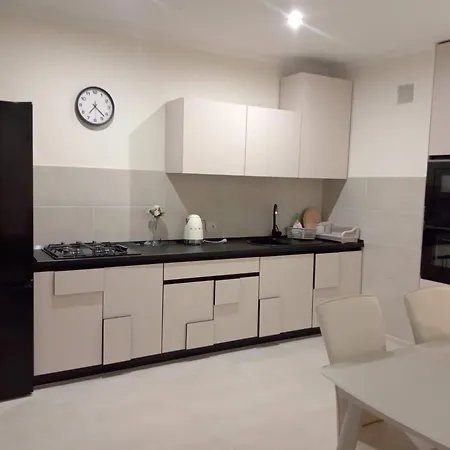 Apartment New Point By Avalon