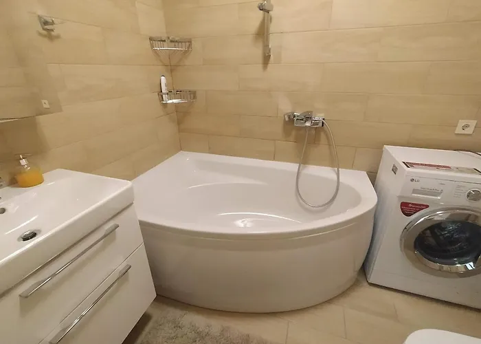 New Point By Avalon Apartment Lviv