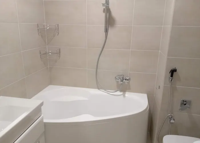 New Point By Avalon إلفيف